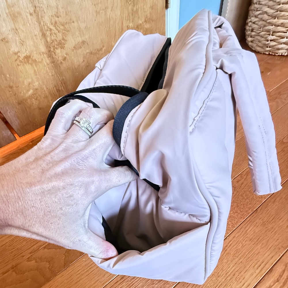 Calpak Luka Duffel - Rose Quartz - Picture 8 of 12